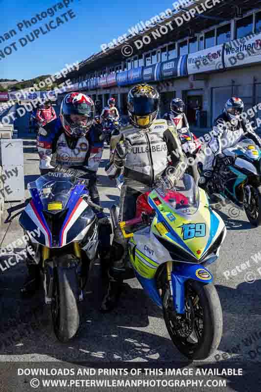 Laguna Seca;event digital images;motorbikes;no limits;peter wileman photography;trackday;trackday digital images